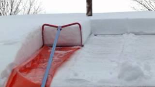 Clever way to clear roof from snow
