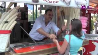 Ice-cream show in Istanbul