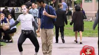 Mime pulling rope - funny trick